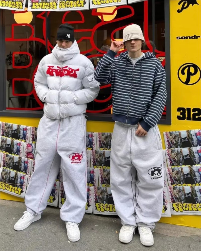 Man Embroidery Baggy Pants Car – Winter Clothes Shop recenzja i cena