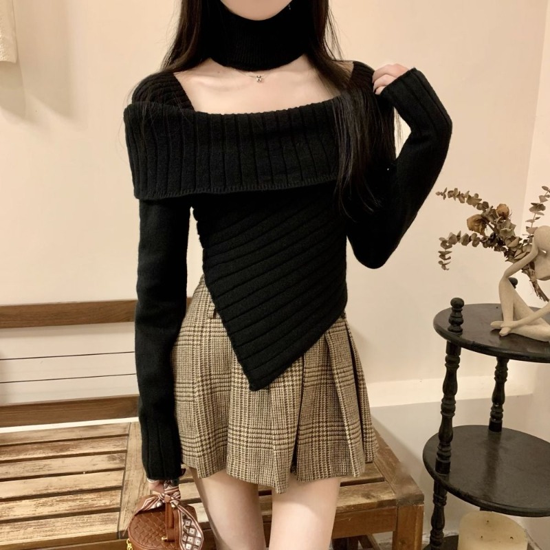 Cropped Female Pullover Christ – Winter Clothing Offer recenzja i cena